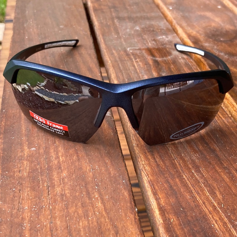 Skeleton Optics Helix NP Navy/Gray Sunglasses